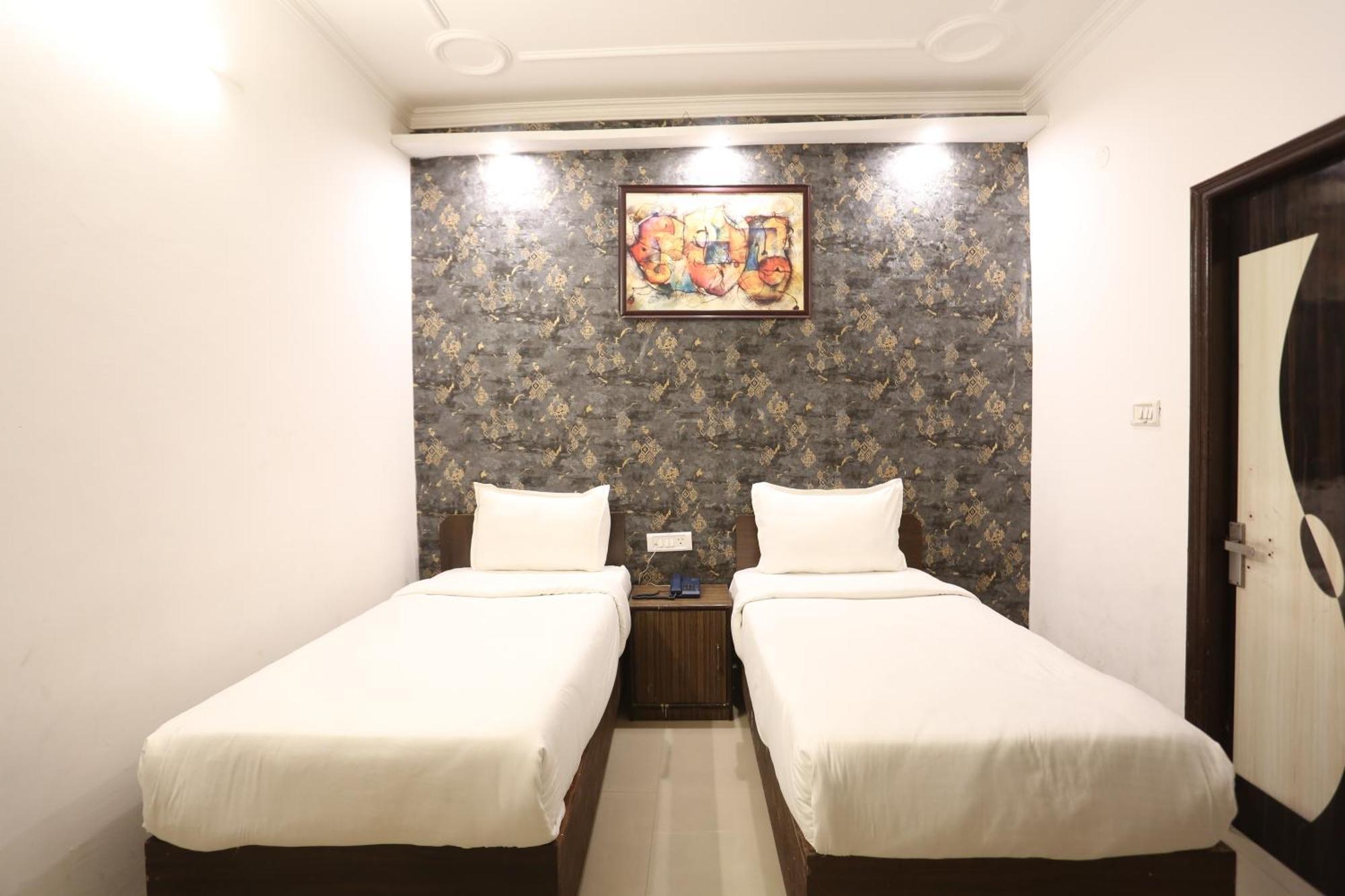 Backpackers - Ink Hotels Delhi Airport By Ss Group New Delhi Ngoại thất bức ảnh